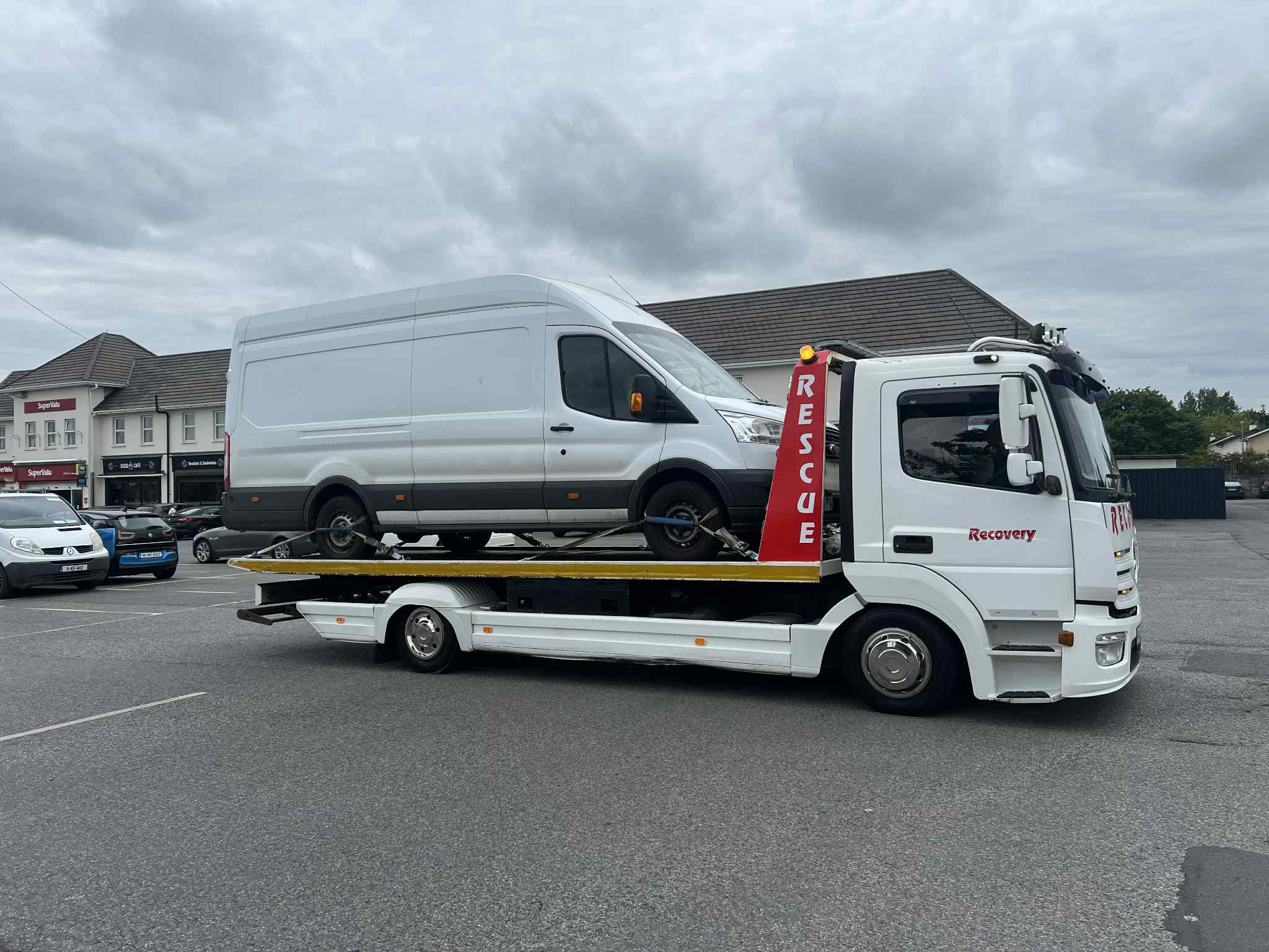 Unknown-62 Ford Transit Van Recovery